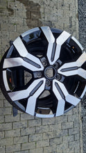 Laden Sie das Bild in den Galerie-Viewer, 1x Alufelge 17 Zoll 6.5&quot; 5x114.3 50ET Glanz Schwarz 403000531 Renault Rim Wheel