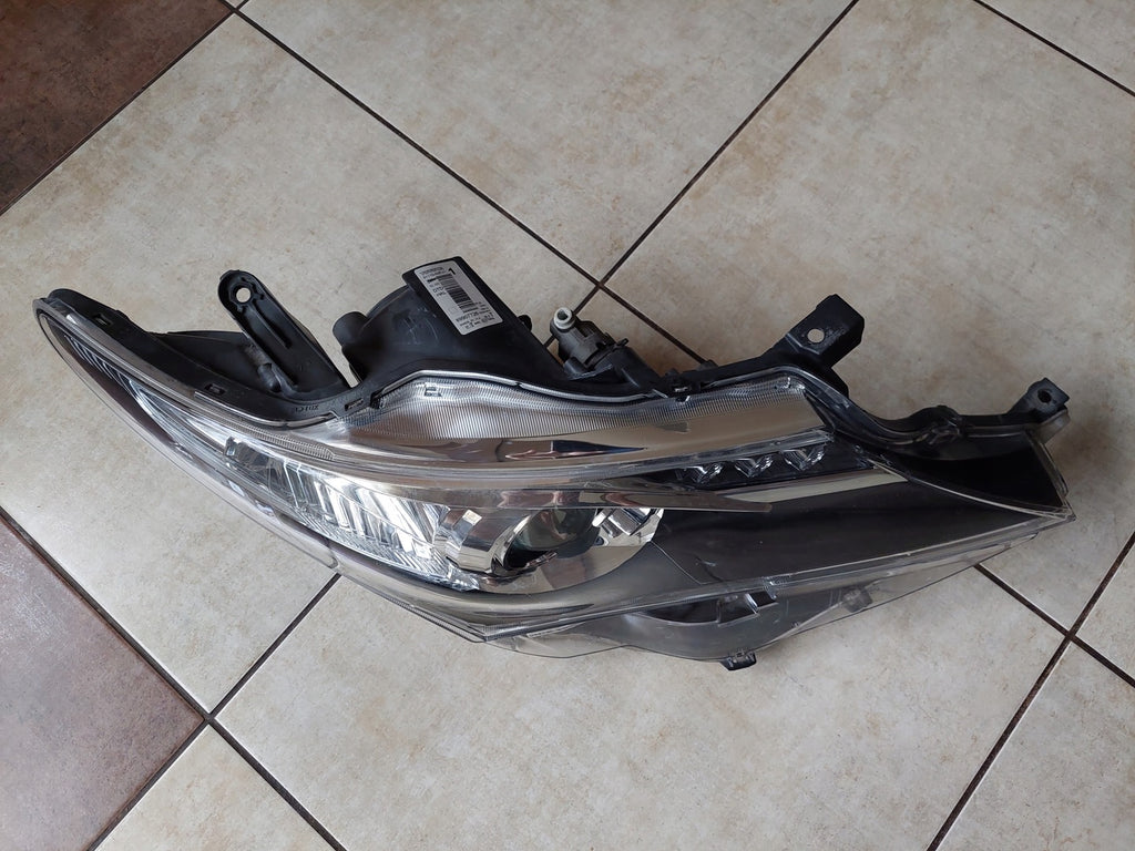 Frontscheinwerfer Toyota Auris 81110-02E21-1 LED Rechts Scheinwerfer Headlight SCH3681151159qi