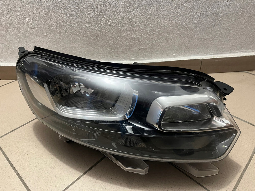 Frontscheinwerfer Citroën Jumpy Vivaro C 9808567680 Rechts Headlight SCH9568121426lf