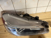 Laden Sie das Bild in den Galerie-Viewer, Frontscheinwerfer BMW 2 F45 F46 7214904 Rechts Scheinwerfer Headlight SCH9758466785st