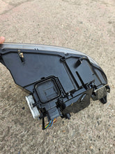 Load image into Gallery viewer, Frontscheinwerfer BMW E91 E90 7202583 Links Scheinwerfer Headlight SCH3621884273xo