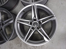 Laden Sie das Bild in den Galerie-Viewer, 4x Alufelge 18 Zoll 8.5" 5x112 29ET Glanz Silber 8W0601025 Audi 4 Rim Wheel FEL8859919087yh