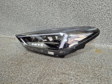 Laden Sie das Bild in den Galerie-Viewer, Frontscheinwerfer Hyundai Tucson 92101-D7700 92101-D77XX Full LED Links SCH6078757990qn
