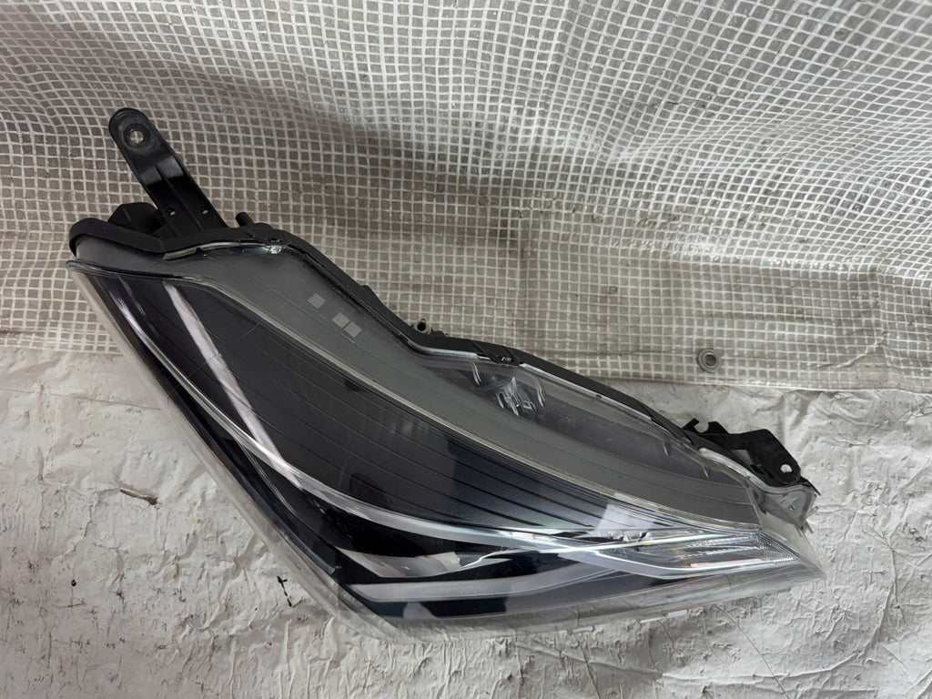 Frontscheinwerfer Toyota Yaris Rechts Scheinwerfer Headlight