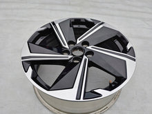 Laden Sie das Bild in den Galerie-Viewer, 1x Alufelge 18 Zoll 7.0&quot; 5x114.3 38ET Mitsubishi Outlander Eclipse Cross