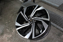 Load image into Gallery viewer, 1x Alufelge 20 Zoll 8.0" 5x114.3 40ET MA186UA6A Nissan III 1 Rim Wheel FEL1050970865ll