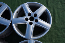 Laden Sie das Bild in den Galerie-Viewer, 4x Alufelge 17 Zoll 7.5" 5x112 45ET Glanz Silber 4F0601025AF Audi A6 C6 B6 B7 FEL3172175052lc