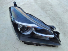 Laden Sie das Bild in den Galerie-Viewer, Frontscheinwerfer Toyota Yaris FPW1718 Rechts Scheinwerfer Headlight SCH8010717866jz