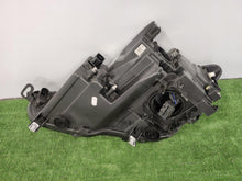 Load image into Gallery viewer, Frontscheinwerfer Seat Tarraco 5FJ941008H 90143461 Full LED Rechts Headlight