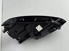 Laden Sie das Bild in den Galerie-Viewer, Frontscheinwerfer VW Touran 5TB941035 LED Links Scheinwerfer Headlight