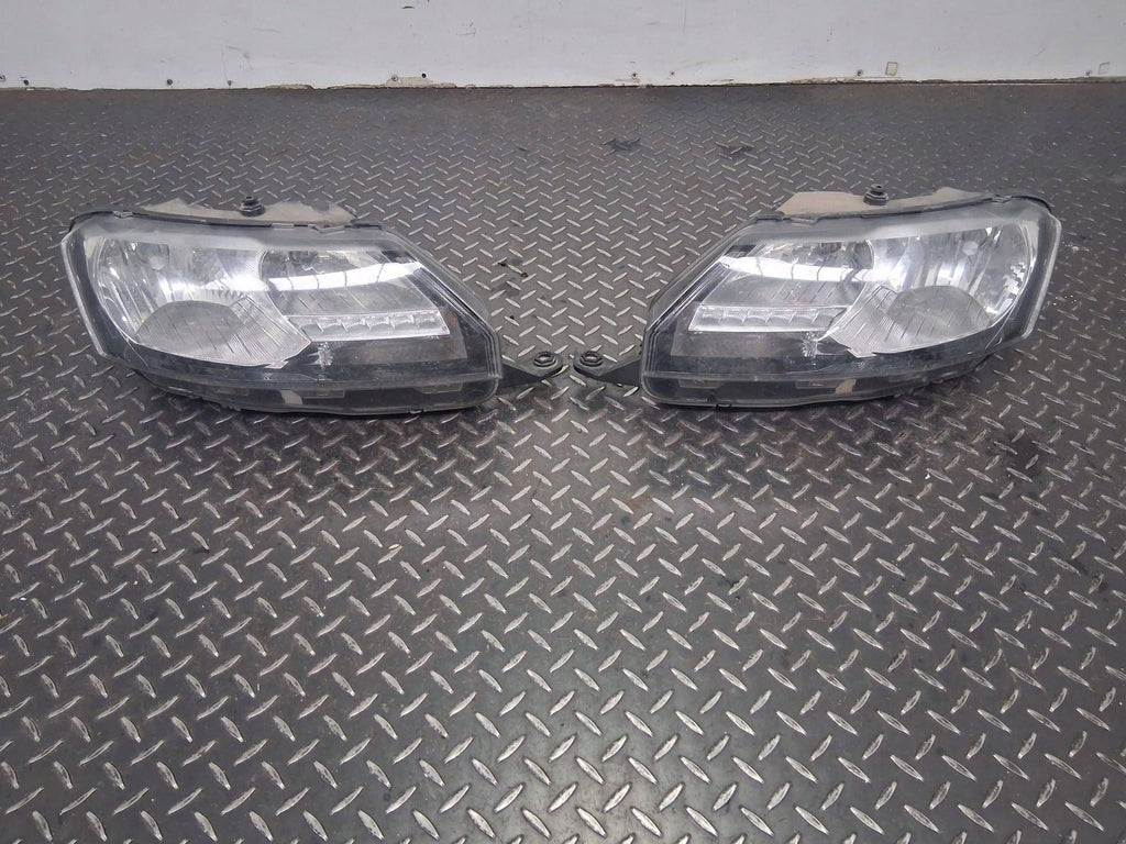 Frontscheinwerfer Skoda Rapid 5JB941015B 5JB941016B Ein Satz Headlight SCH3435721314yx