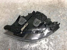Laden Sie das Bild in den Galerie-Viewer, Frontscheinwerfer BMW F11 F10 7317132 7317132-11 Xenon Rechts Headlight SCH4806225560gt
