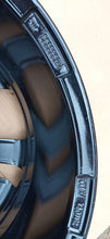 Laden Sie das Bild in den Galerie-Viewer, 1x Alufelge 17 Zoll 7.0&quot; 5x114.3 43 5ET 124R-001565 Rim Wheel