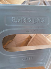 Laden Sie das Bild in den Galerie-Viewer, 1x Alufelge 18 Zoll 8.0" 5x112 52ET Glanz Silber 8J0601025AR Audi Rim Wheel FEL5593171568me