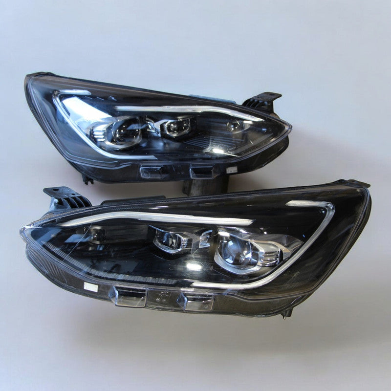 Frontscheinwerfer Ford Focus JX7B-13E017-AH LED Ein Stück (Rechts oder Links)