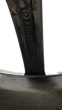 Laden Sie das Bild in den Galerie-Viewer, 1x Alufelge 18 Zoll 8.0&quot; 5x112 48ET A1764010800 Mercedes-Benz W176 Rim Wheel