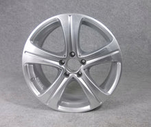 Load image into Gallery viewer, 1x Alufelge 18 Zoll 8.0" 5x112 43ET A2134011400 Mercedes-Benz W213 Rim Wheel FEL6517058073kg