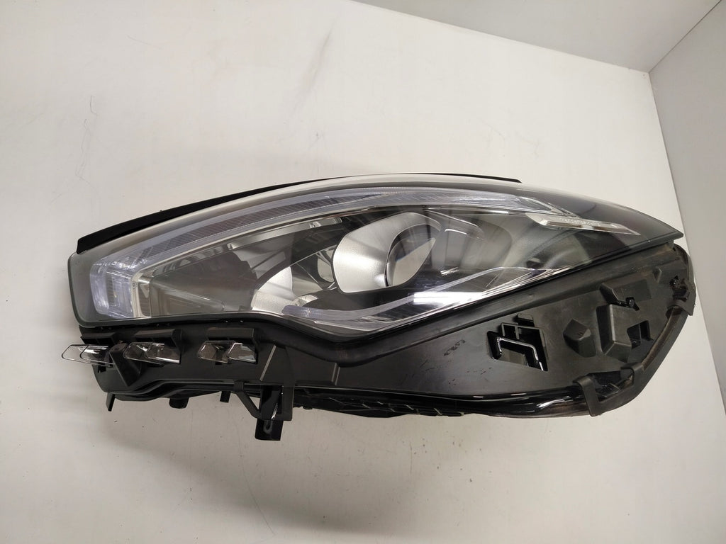 Frontscheinwerfer Mercedes-Benz Cla Full LED Ein Stück (Rechts oder Links) SCH8679397107hm