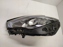 Load image into Gallery viewer, Frontscheinwerfer Mercedes-Benz Cla Full LED Ein Stück (Rechts oder Links) SCH8679397107hm