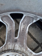Load image into Gallery viewer, 1x Alufelge 17 Zoll 7.0" 4x108 47 5ET Glanz H1BJ1007D1A Ford Rim Wheel FEL9663706981ak