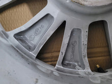 Load image into Gallery viewer, 1x Alufelge 16 Zoll 6.5" 4x100 37ET 403008858R Renault Clio Iv Rim Wheel FEL8081850460xt