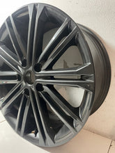 Laden Sie das Bild in den Galerie-Viewer, 1x Alufelge 17 Zoll 7.0" 5x112 5F0601025S Seat Leon Rim Wheel FEL4389942112ab