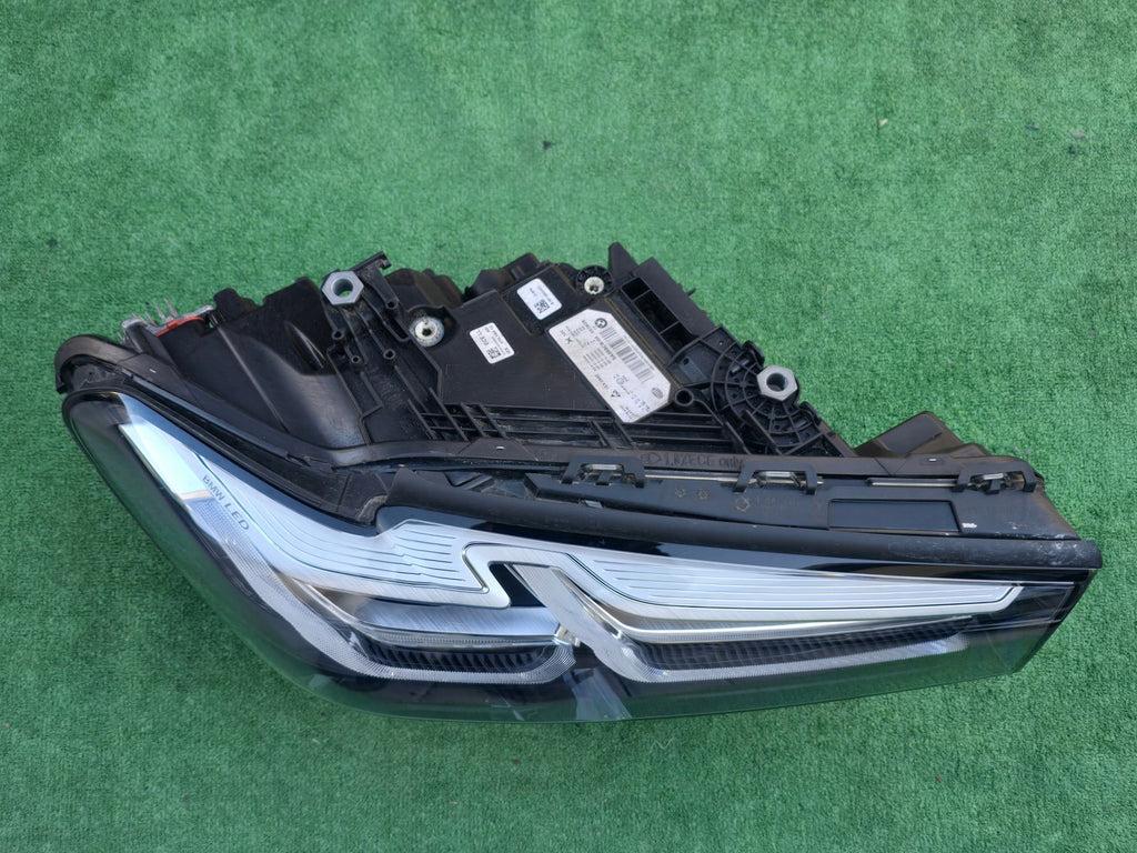 Frontscheinwerfer BMW 5 G31 G30 5A388C8-04 Full LED Rechts Headlight SCH3668399338kn