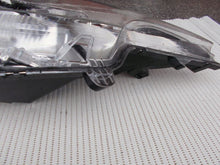 Laden Sie das Bild in den Galerie-Viewer, Frontscheinwerfer Mitsubishi Space Star 34567765678903 Rechts Headlight