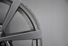 Load image into Gallery viewer, 1x Alufelge 17 Zoll 7.5" 5x112 51ET Glanz Silber 8V0601025CS Audi Rim Wheel FEL2278709098gz