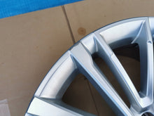 Load image into Gallery viewer, 1x Alufelge 19 Zoll 8.5" 5x112 40ET 8W0601025BE Audi A5 A4 Rim Wheel FEL9376516551ni