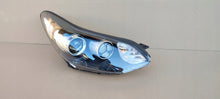 Load image into Gallery viewer, Frontscheinwerfer Kia Sportage IV 92102-F1110 Xenon Rechts Headlight SCH7463527946ef