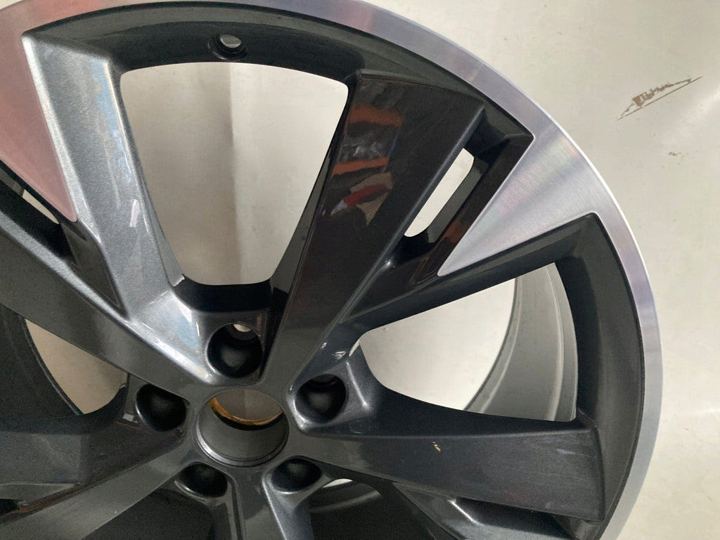 1x Alufelge 20 Zoll 9.0" 5x112 26ET Glanz Schwarz 89A601025L Audi E-Tron FEL8359050385xa