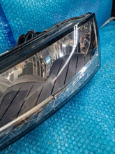 Laden Sie das Bild in den Galerie-Viewer, Frontscheinwerfer Skoda Fabia 6V1941015D Links Scheinwerfer Headlight