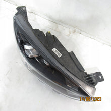 Laden Sie das Bild in den Galerie-Viewer, Frontscheinwerfer Ford Focus JX7B-13E014-CE- Full LED Rechts Headlight