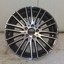 Load image into Gallery viewer, 1x Alufelge 18 Zoll 7.5" 5x112 40ET Glanz A2064014900 Mercedes-Benz W206 FEL4715351215rv