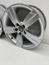 Load image into Gallery viewer, 1x Alufelge 17 Zoll 8.0&quot; 3x112 8J0601025C Audi Tt Rim Wheel