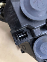 Load image into Gallery viewer, Frontscheinwerfer Renault Master 260607867R Links Scheinwerfer Headlight SCH9000069855me