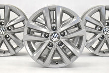 Laden Sie das Bild in den Galerie-Viewer, 4x Alufelge 16 Zoll 6.5" 5x120 62ET Glanz Grau 2H0601025AC VW Amarok Rim Wheel FEL9215101030tl