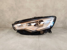 Load image into Gallery viewer, Frontscheinwerfer Audi A6 C7 4G0941005 Xenon Ein Stück (Rechts oder Links)
