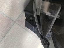 Laden Sie das Bild in den Galerie-Viewer, Frontscheinwerfer Ford S-Max EM2B13W030CR Links Scheinwerfer Headlight SCH9972315864tr
