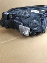 Load image into Gallery viewer, Frontscheinwerfer BMW 7 F01 F02 7182149 Xenon Ein Stück (Rechts oder Links) SCH4993601813sl