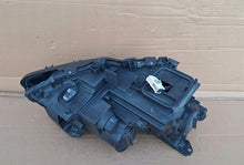 Laden Sie das Bild in den Galerie-Viewer, Frontscheinwerfer Mercedes-Benz Gla A1569062300 Links Scheinwerfer Headlight SCH2730072333jv