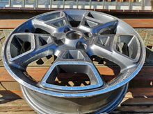 Laden Sie das Bild in den Galerie-Viewer, 1x Alufelge 17 Zoll 6.0&quot; 4x108 37,5ET Glanz Graphit DN1C-1007-AA Ford Fiesta Mg