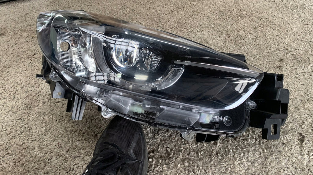 Frontscheinwerfer Mazda Cx5 KD31-51030 LED Rechts Scheinwerfer Headlight SCH2927414929eq