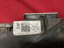 Load image into Gallery viewer, Frontscheinwerfer VW Passat B8 3G1941081H LED Links Scheinwerfer Headlight