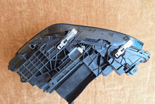 Load image into Gallery viewer, Frontscheinwerfer BMW 2 Active Tourer U06 5A42248-01 5A4224801 Full LED Rechts