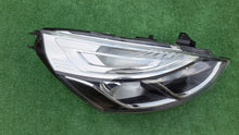 Laden Sie das Bild in den Galerie-Viewer, Frontscheinwerfer Renault Clio 599199900010 Halogen Rechts Headlight