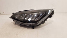 Laden Sie das Bild in den Galerie-Viewer, Frontscheinwerfer Seat Ibiza I V 6F1941005F 148R001LC36733 Links Headlight SCH1010942147vf