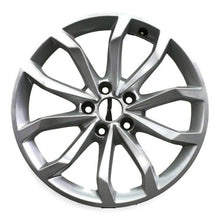 Load image into Gallery viewer, 1x Alufelge 18 Zoll 8.0&quot; 5x112 40ET Glanz Silber 8W0601025H Audi Rim Wheel