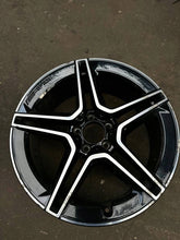 Load image into Gallery viewer, 1x Alufelge 19 Zoll 8.0" 5x112 38ET Glanz Silber A2534015300 Mercedes-Benz FEL7882501047un